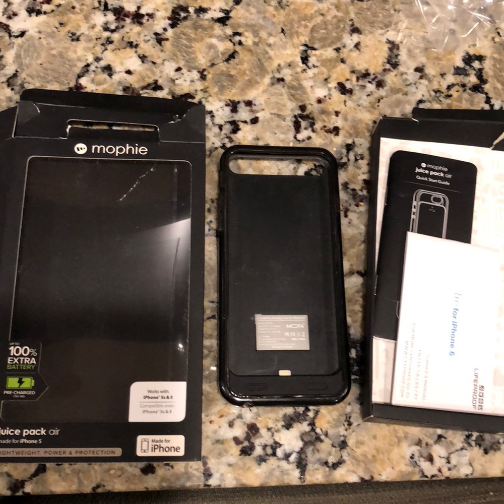 Black Mophie Charging Case For iPhone